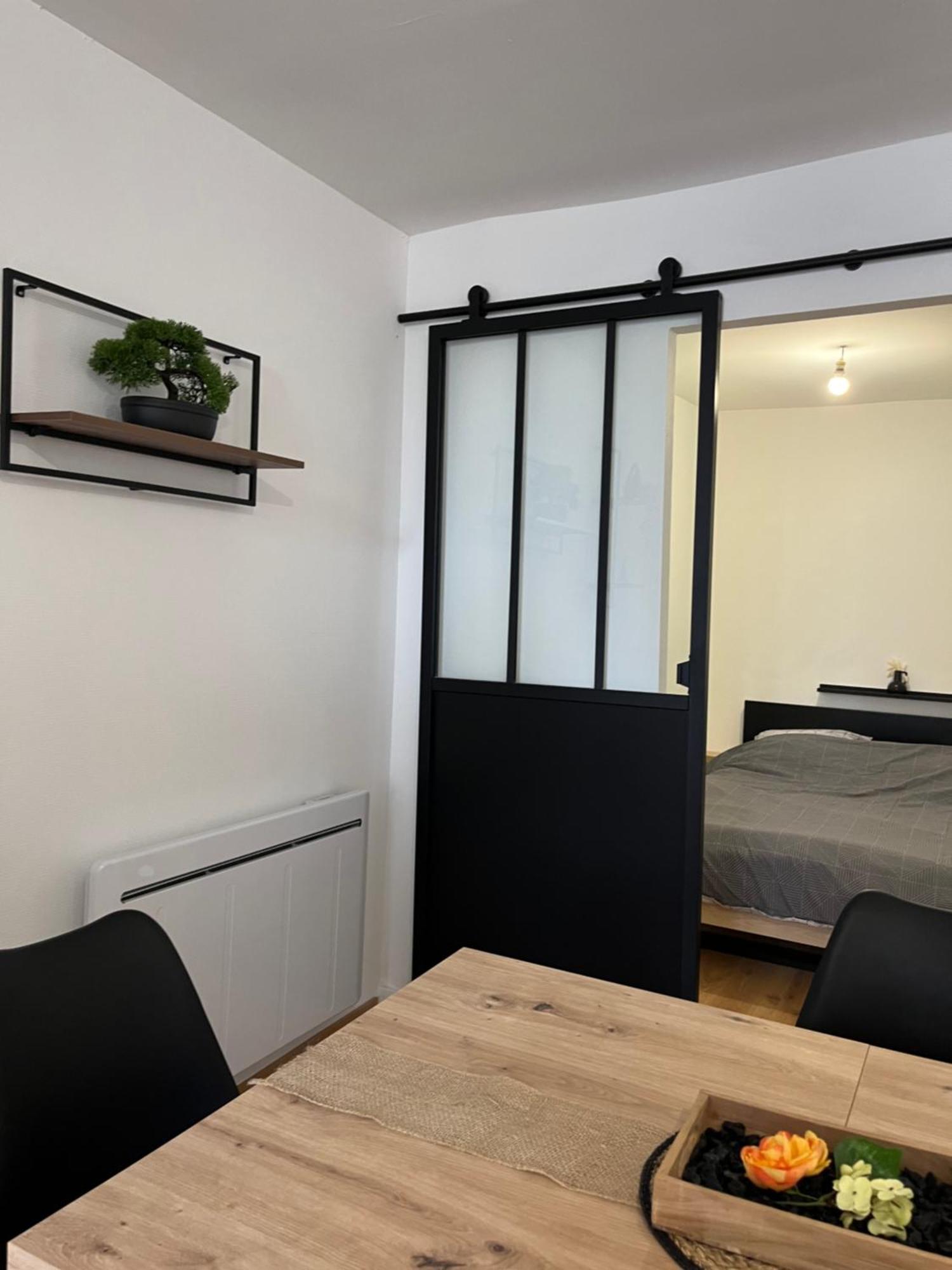 Appartement Chic & Elegant Saint-Dizier Bagian luar foto